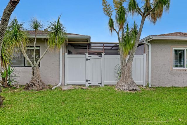 14735 Wildflower Lane, Delray Beach, FL 33446