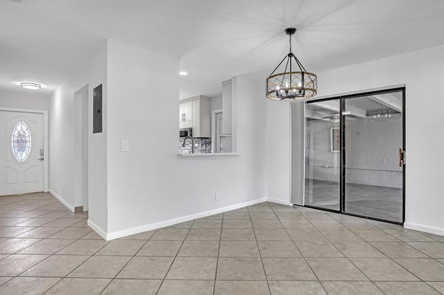 14735 Wildflower Lane, Delray Beach, FL 33446