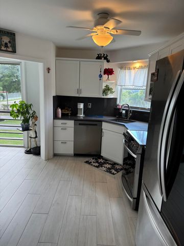 3590 Via 312, Lake Worth, FL 33467