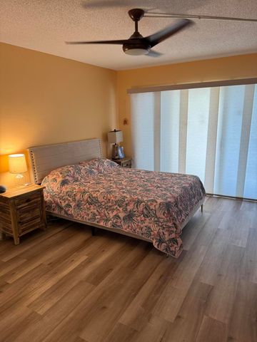 3590 Via 312, Lake Worth, FL 33467