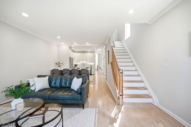 419 Hartford Dr, Nutley Twp., NJ 07110