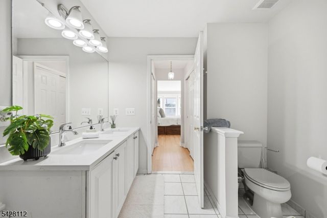 419 Hartford Dr, Nutley Twp., NJ 07110