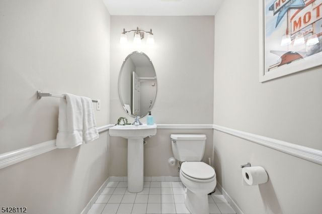 419 Hartford Dr, Nutley Twp., NJ 07110