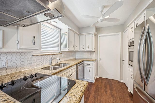 12119 Green Glade Drive, Houston, TX 77099