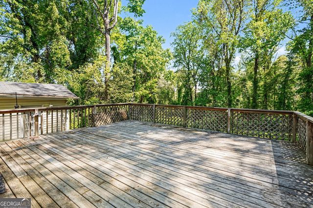 10968 Highridge Court, Hampton, GA 30228