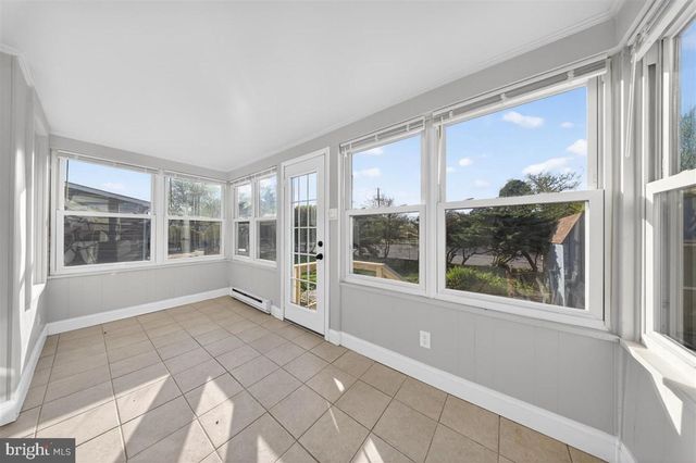 615 W 13TH, New Castle, DE 19720