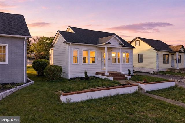 615 W 13TH, New Castle, DE 19720