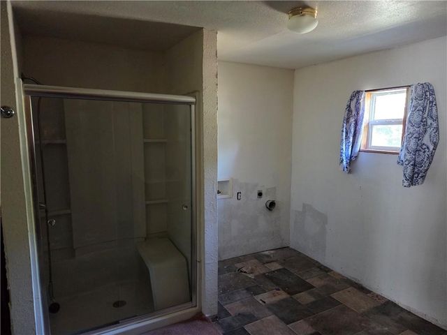 218 E 5th Street, Cherryvale, KS 67335