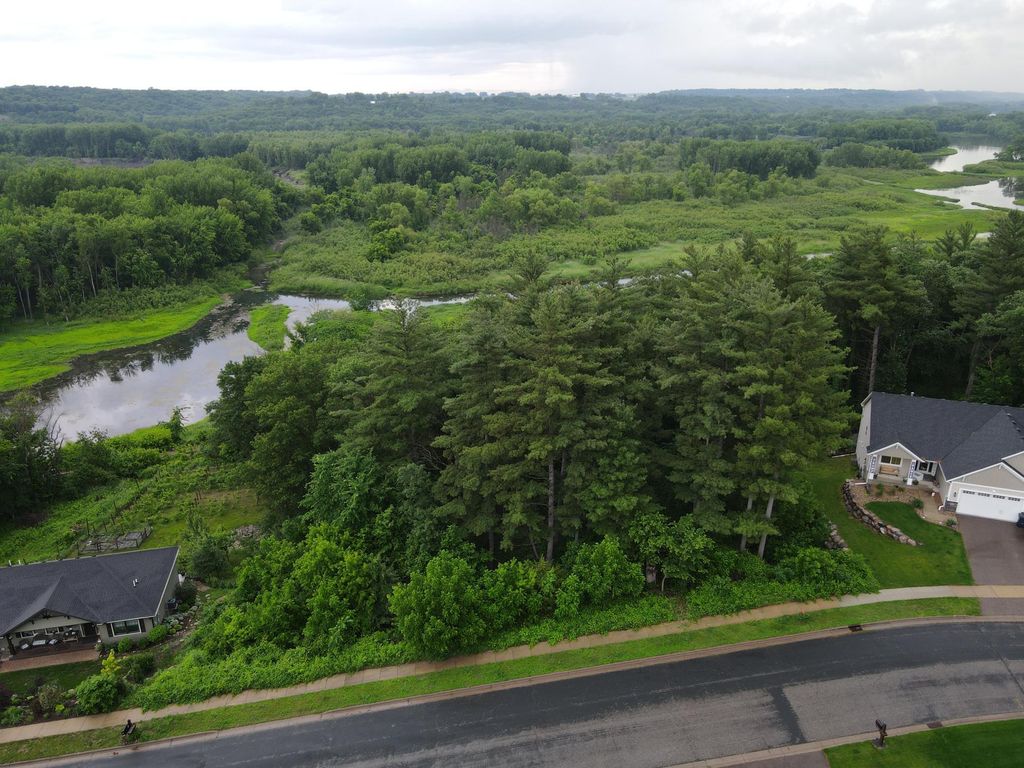 925 Riverview Lane, Belle Plaine, MN 56011 — exterior