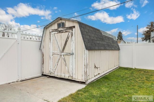 175 Alpine Drive, Idaho Falls, ID 83402