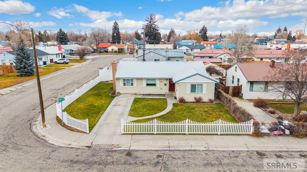 Image 2 of property listing at 175 Alpine Drive, Idaho Falls, ID 83402