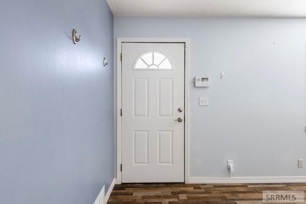 Image 6 of property listing at 175 Alpine Drive, Idaho Falls, ID 83402