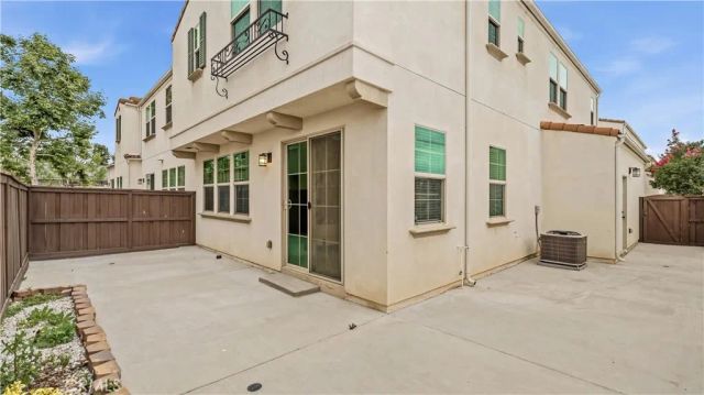 291 E Arrow 17, Glendora, CA 91740