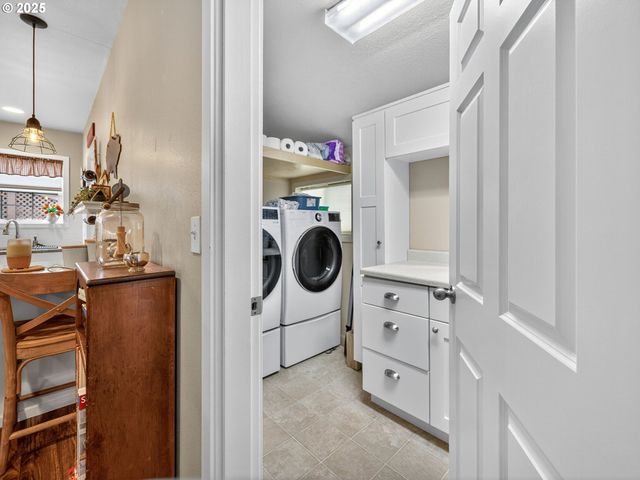 22035 Se FIRWOOD Rd, Sandy, OR 97055