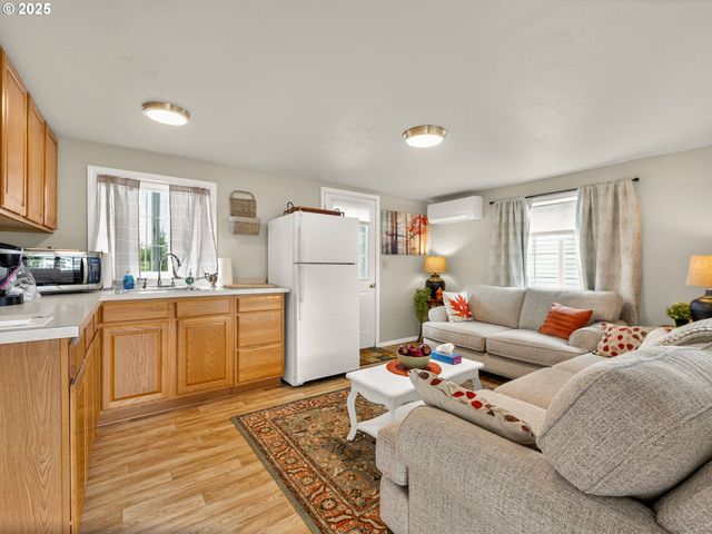 22035 Se FIRWOOD Rd, Sandy, OR 97055
