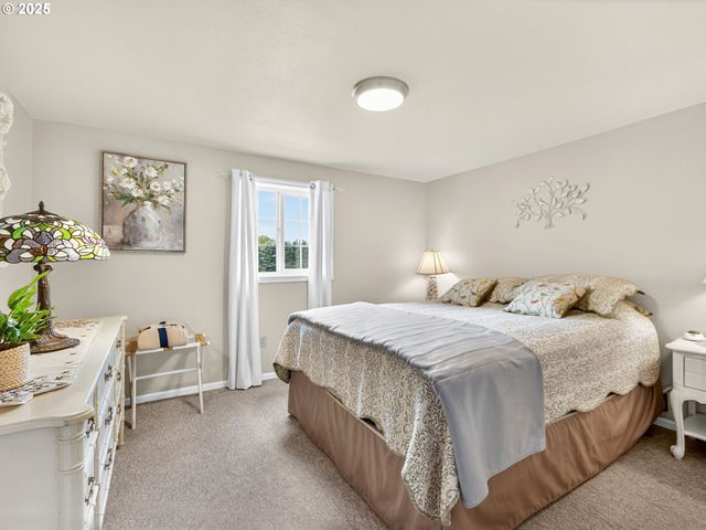 22035 Se FIRWOOD Rd, Sandy, OR 97055