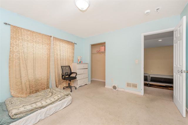 1524 Darlington Trail, Kalamazoo, MI 49009