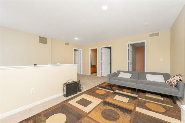 1524 Darlington Trail, Kalamazoo, MI 49009