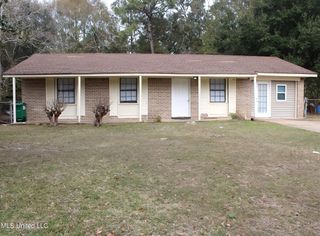 3311 Boston Avenue, Pascagoula, MS 39581