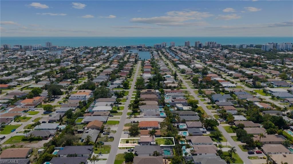 641 105th AVE N, NAPLES, FL 34108 — photo 5