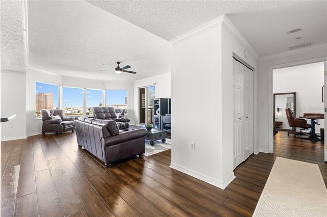 371 CHANNELSIDE WALK WAY 1103, Tampa, FL 33602