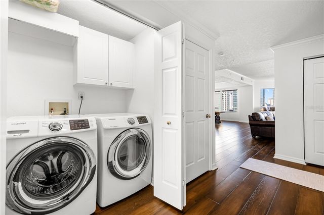 371 CHANNELSIDE WALK WAY 1103, Tampa, FL 33602