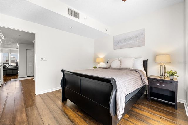 371 CHANNELSIDE WALK WAY 1103, Tampa, FL 33602