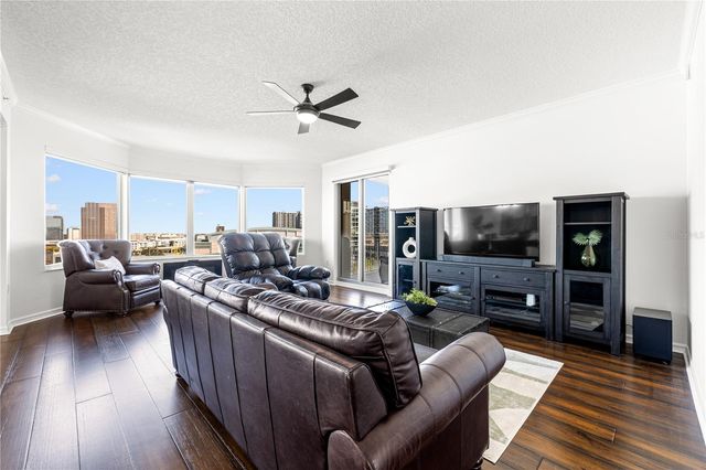 371 CHANNELSIDE WALK WAY 1103, Tampa, FL 33602