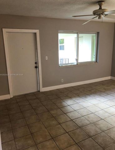 1001 SE 16th St 15, Fort Lauderdale, FL 33316
