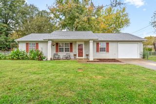 1157 Schatten St, Oak Grove, KY 42262