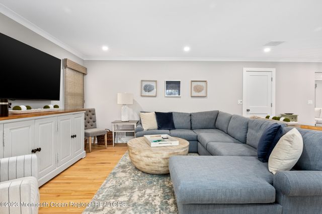 212 Helm Road, Mantoloking, NJ 08738