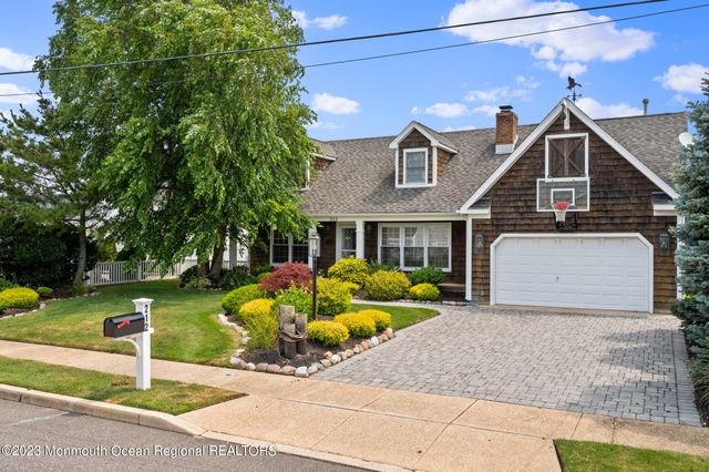 212 Helm Road, Mantoloking, NJ 08738