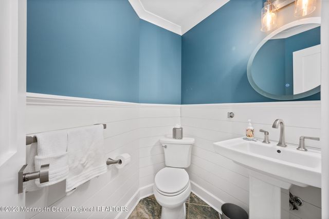 212 Helm Road, Mantoloking, NJ 08738