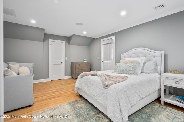 212 Helm Road, Mantoloking, NJ 08738