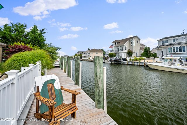 212 Helm Road, Mantoloking, NJ 08738