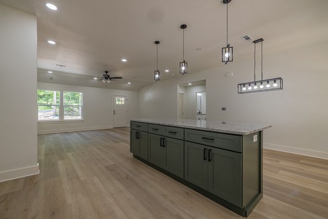 3455 Madison County Road 8270, Huntsville, AR 72740