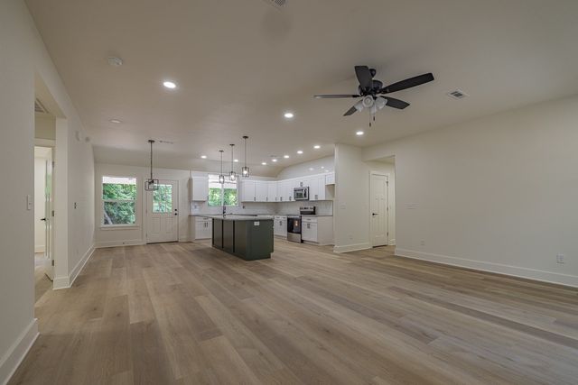 3455 Madison County Road 8270, Huntsville, AR 72740