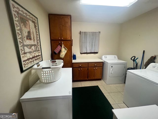 3115 East Fairview Rd, Mcdonough, GA 30252
