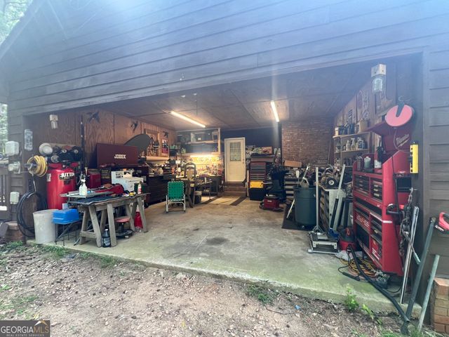 3115 East Fairview Rd, Mcdonough, GA 30252