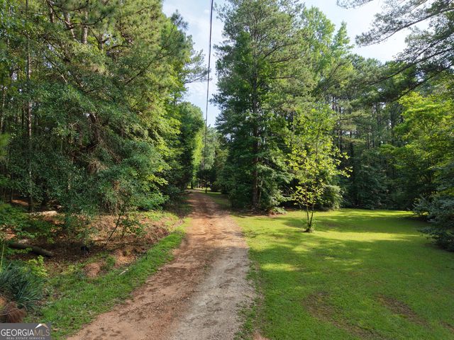 3115 East Fairview Rd, Mcdonough, GA 30252