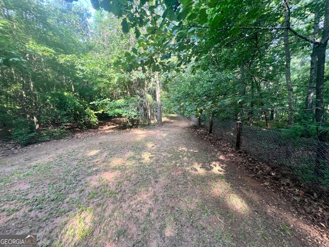 3115 East Fairview Rd, Mcdonough, GA 30252