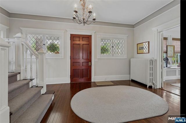 128 Westervelt Avenue, Tenafly, NJ 07670