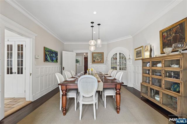 128 Westervelt Avenue, Tenafly, NJ 07670