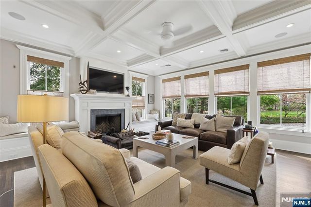 128 Westervelt Avenue, Tenafly, NJ 07670