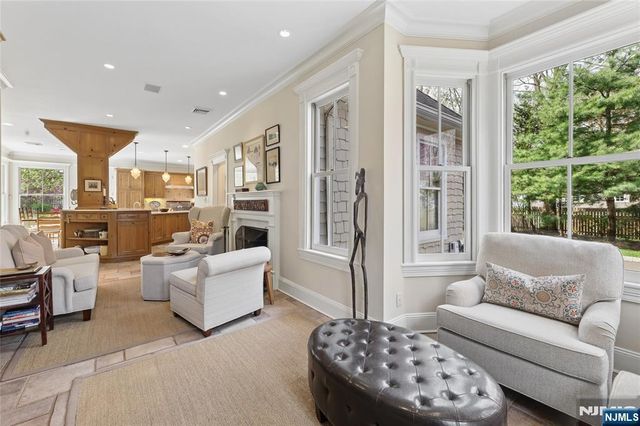 128 Westervelt Avenue, Tenafly, NJ 07670