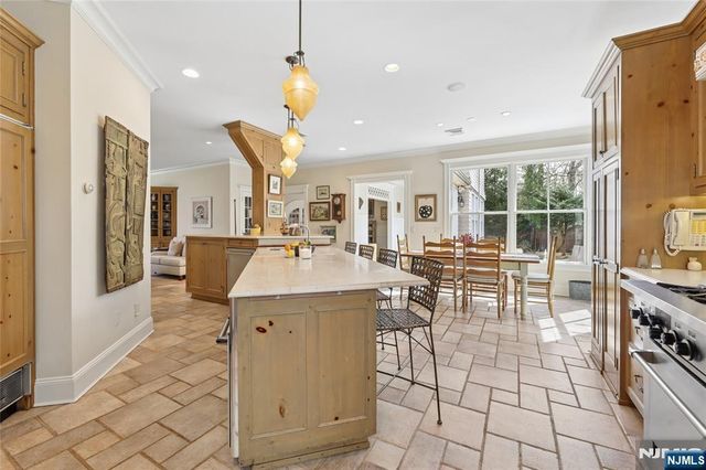 128 Westervelt Avenue, Tenafly, NJ 07670