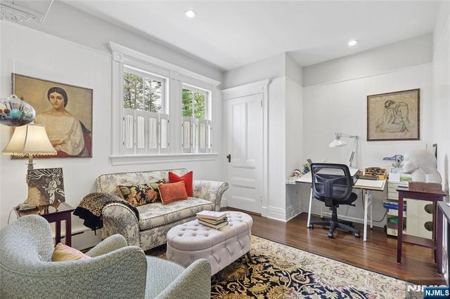 128 Westervelt Avenue, Tenafly, NJ 07670