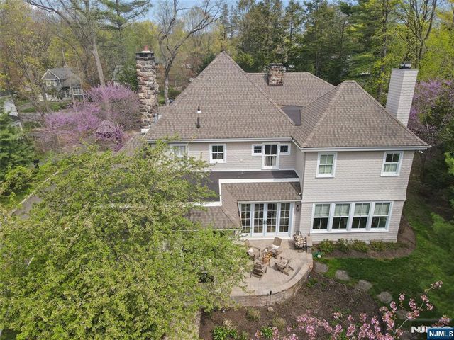 128 Westervelt Avenue, Tenafly, NJ 07670
