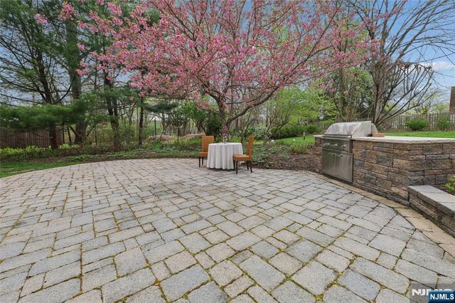 128 Westervelt Avenue, Tenafly, NJ 07670