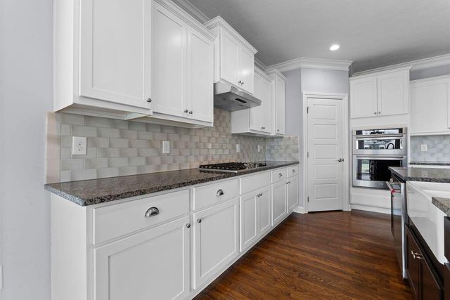 2449 Bryn Mawr Drive, Lewis Center, OH 43035